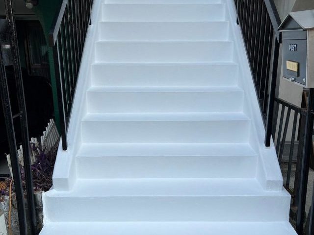 明石市の階段防水層完成